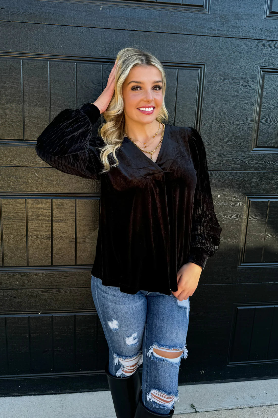 JODIFL VELVET TOP WITH BUBBLE TEXTURE SLEEVES- RTS