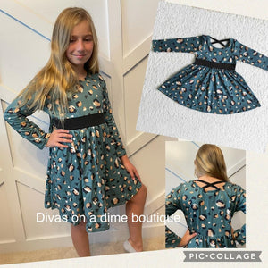 Teal Spotted Dress rts- runs roomy 6/12 m runs like 12/18m